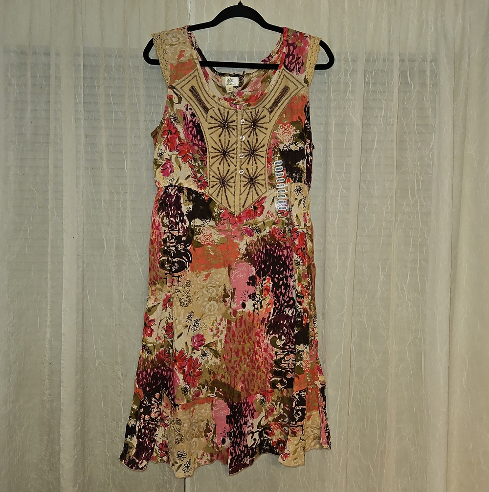 Forbidden Sleeveless Mixed Floral Midi Dress